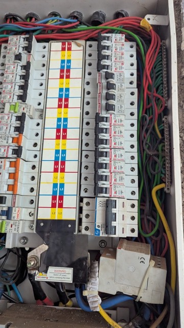 Sửa chữa điện, cấp thoát nước