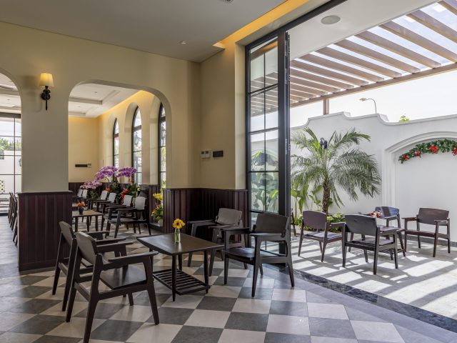 Cafe sân vườn
